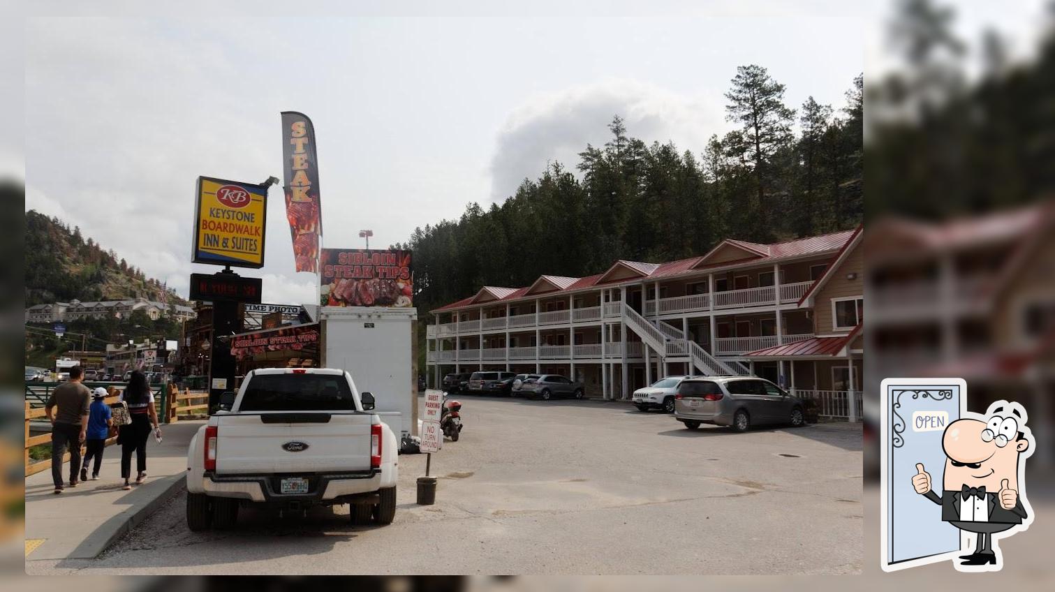 Find the best place to eat in Keystone, South Dakota, spring 2024