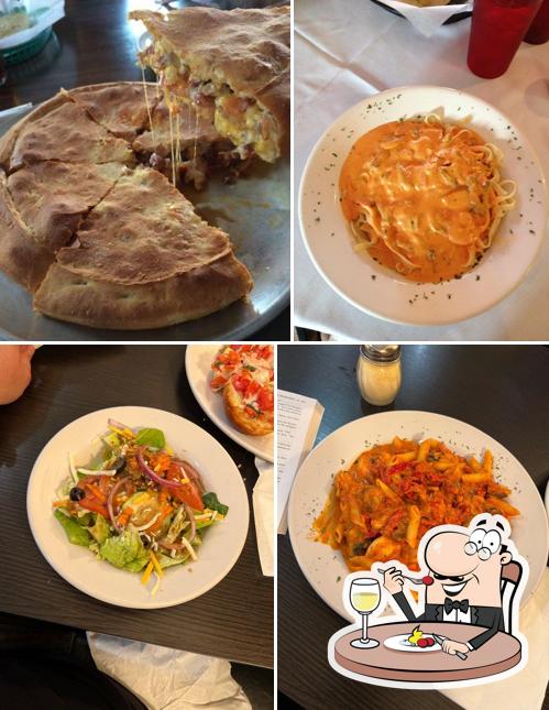 Castello's Restaurant in State Line Restaurant menu and reviews