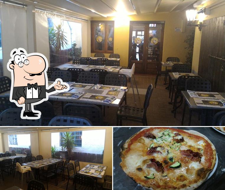 La interni e pizza del ristorante