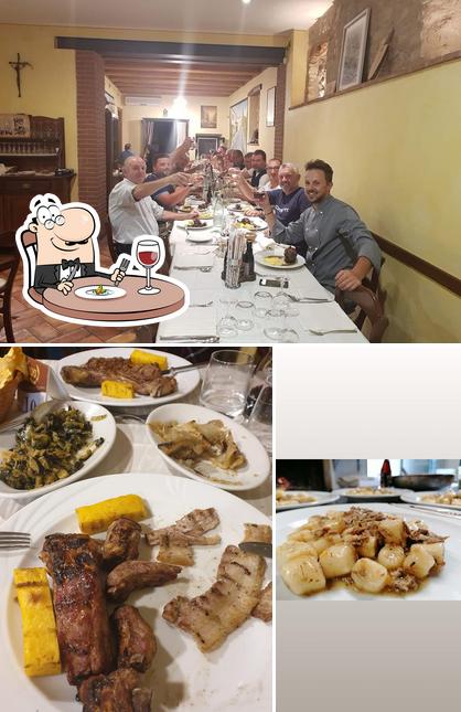 La foto della cibo e interni di OSTERIA DAL SIGNORE