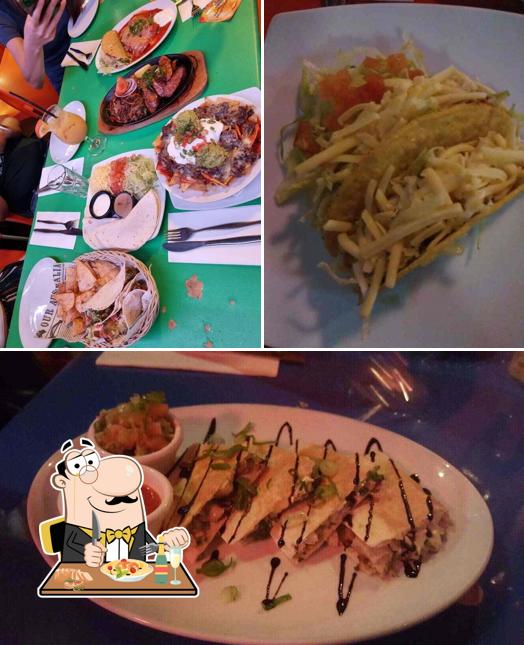 Блюда в "Pancho's Mexican Villa Restaurant"