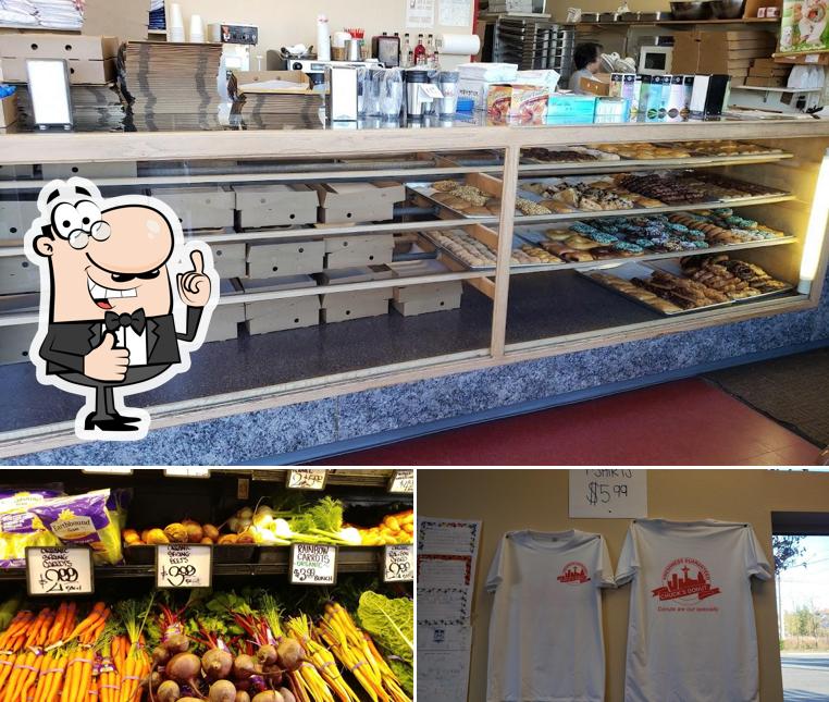 Chuck's Donuts in Renton Restaurant menu and reviews