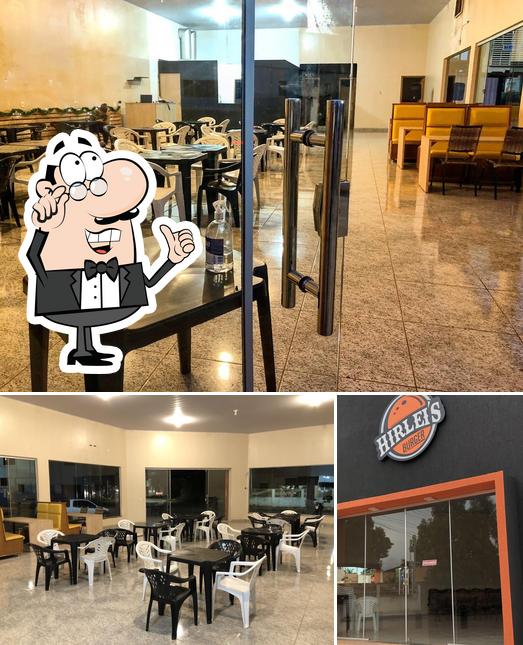 O interior do Hirlei’s Burger