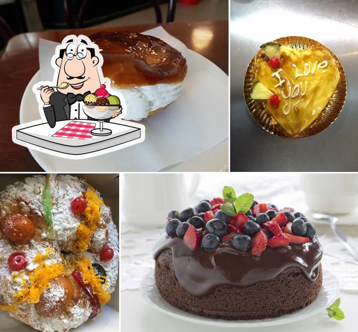 "Oporto Bakery" предлагает большой выбор сладких блюд