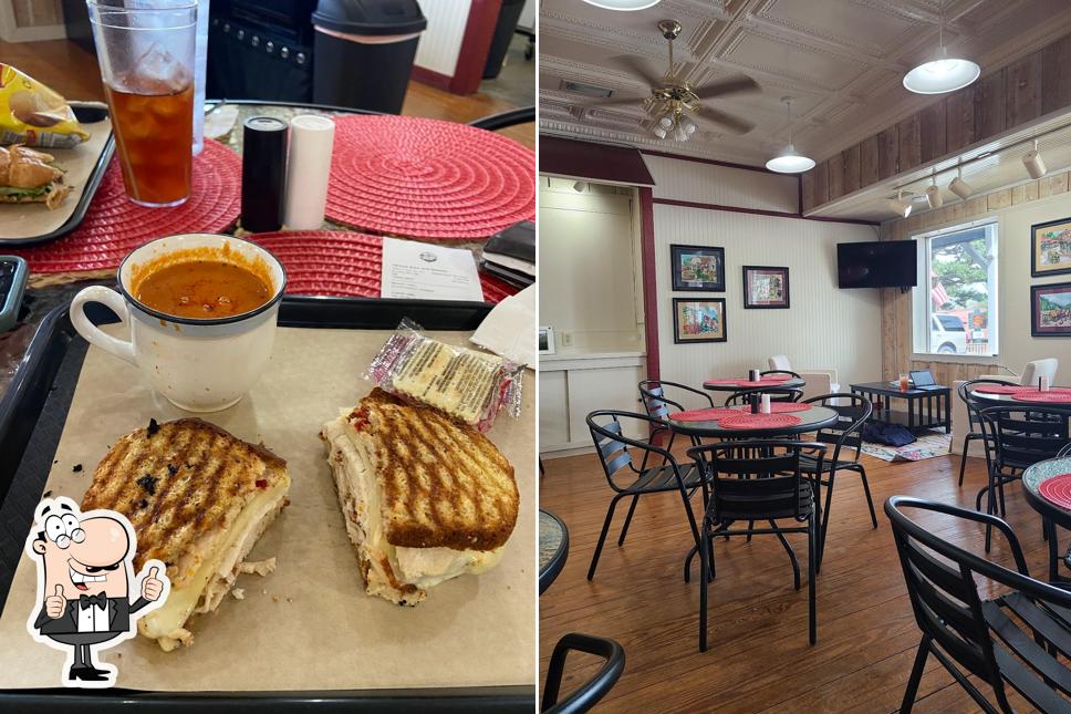 Eureka Springs Eats and Treats aka Hillside Eats and Sweets in Eureka