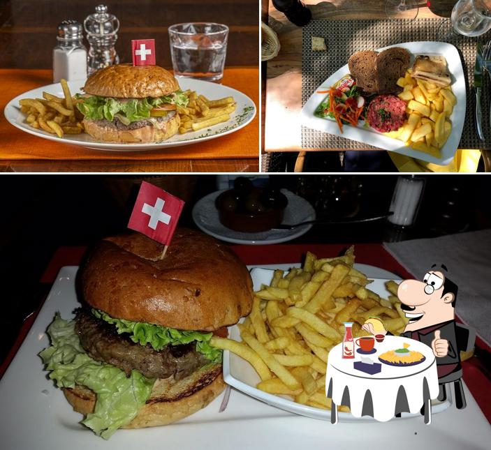 Ordina un hamburger a Carnivor du Centre – Al-Khaima Halal Khaliji Cuisine - مطعم الخيمة