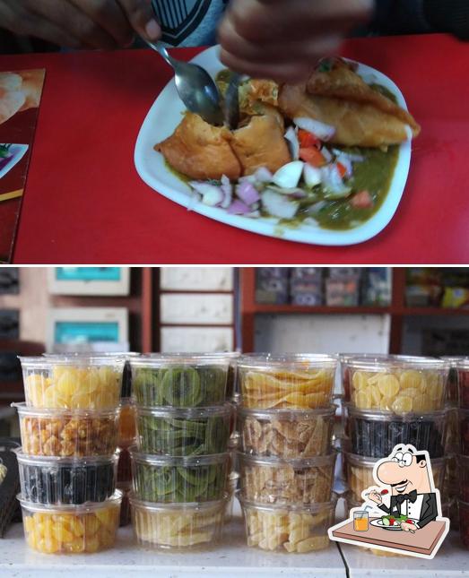 Food at Janta Sweet House