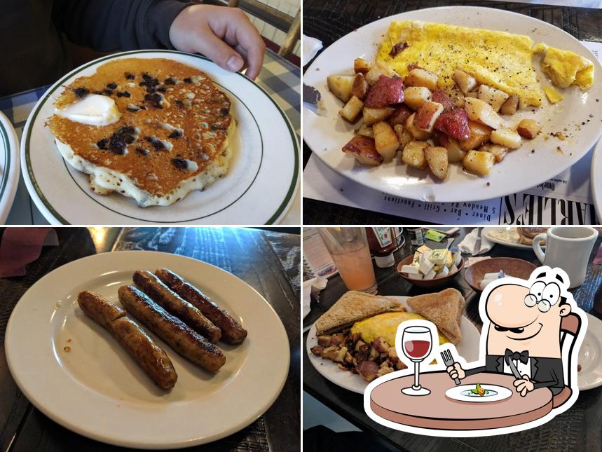 Charlie's Diner in Spencer Restaurant reviews