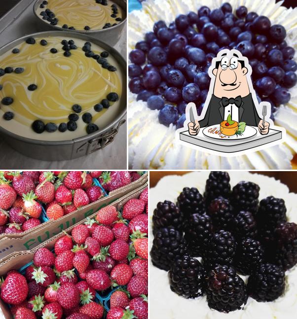 Ingrid's Cheesecakes & Pastries in Hood River Restaurant menu and reviews