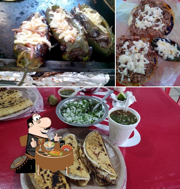 Restaurante Tacos De Birria "El Bigotes", Los Mochis Opiniones del
