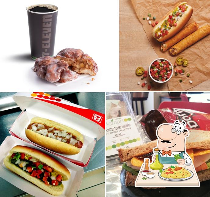 7Eleven, 134 Thalia Village Shoppes in Virginia Beach Restaurant reviews