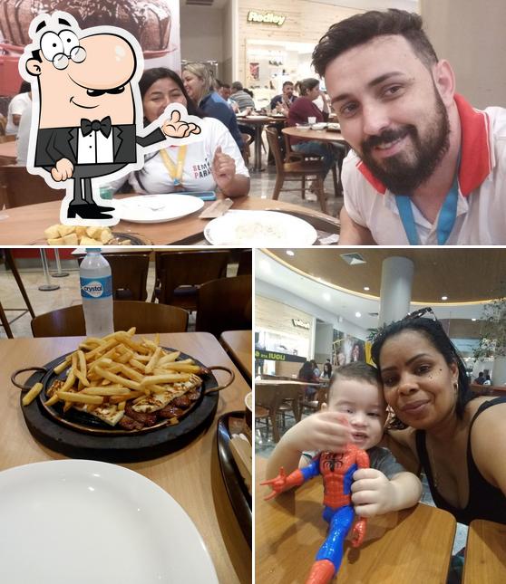 O interior do Billy The Grill - Shopping Grande Rio