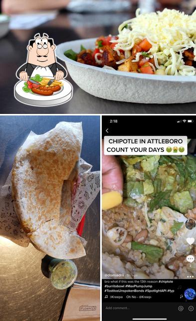 Chipotle Mexican Grill, Shops at Mayfaire II, 228 Washington St in