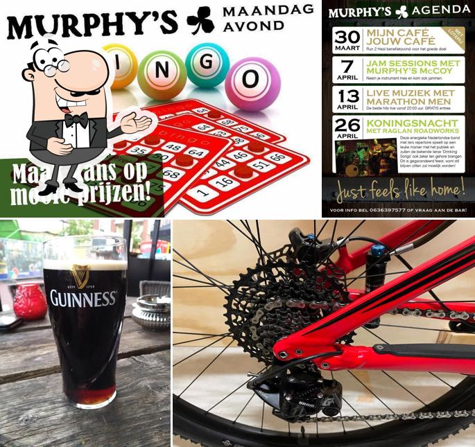 Это изображение паба и бара "Murphy's Irish Pub"