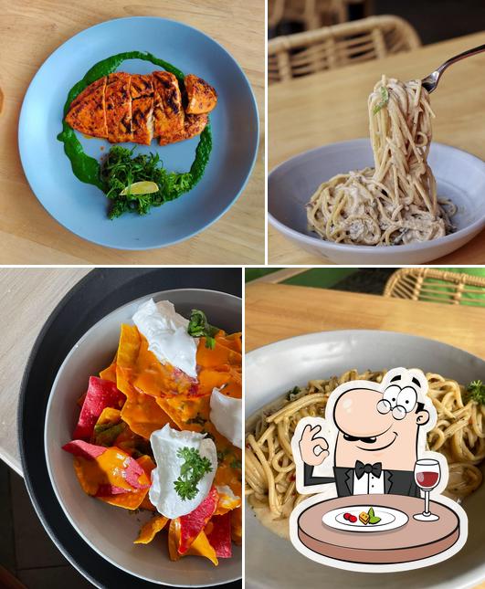 Yakii Asian Restaurant Sushi Dimsums Cocktails Brunch