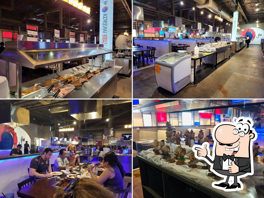 Look at the photo of Bon KBBQ