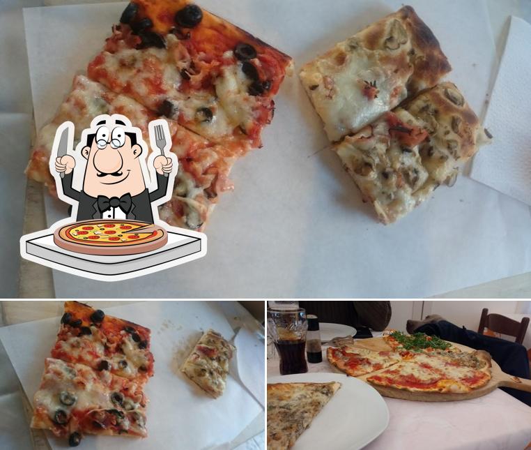 Scegli tra le svariate varianti di pizza