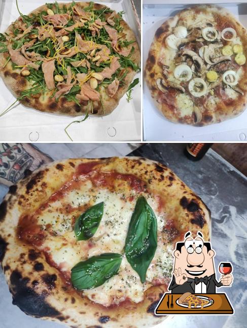 Prenditi una pizza a Panificio pasticceria pizzeria Marchese