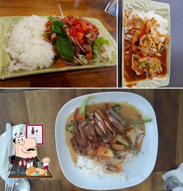Essayez des plats à base de viande à THAI FOOD BANGKOK