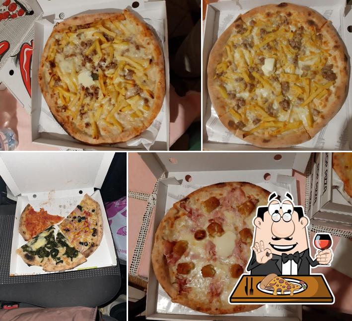 A Ristorante Pizzeria Arte Gusto, puoi ordinare una bella pizza