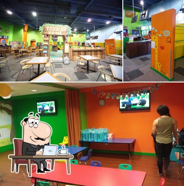 Treehouse Indoor Playground South Edmonton In Edmonton Restaurant Reviews   Cbc2 Restaurant Treehouse Indoor Playground South Edmonton Interior 