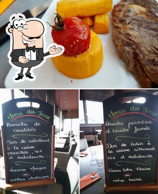 Regarder la photo de Restaurant De La Halle Albertville