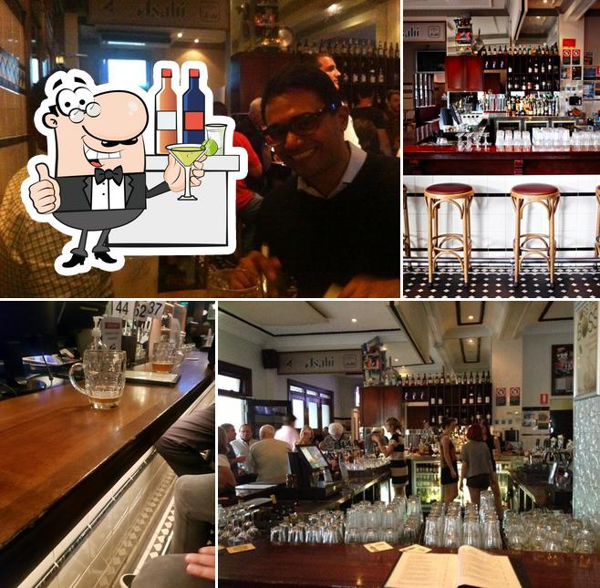 Four in Hand Pub, 105 Sutherland St in Paddington Restaurant menu and
