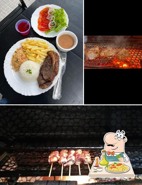 Comida em Espetinho Santa Cruz