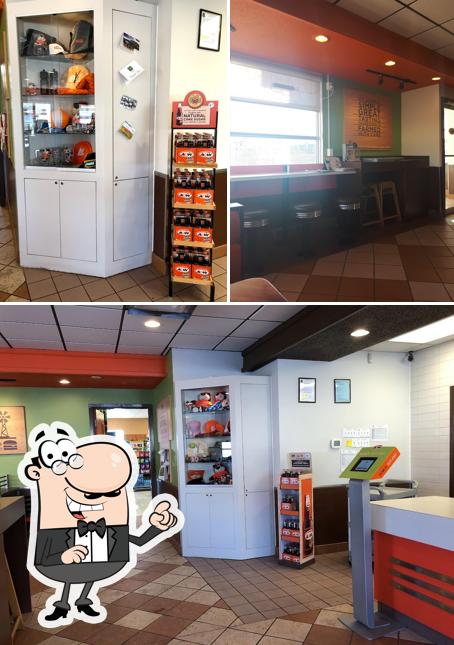 L'intérieur de A&W Canada