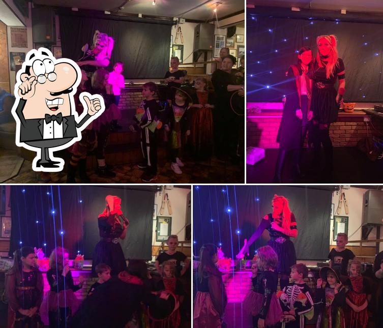 Top 5 restaurants with karaoke in Ingoldmells, september 2024