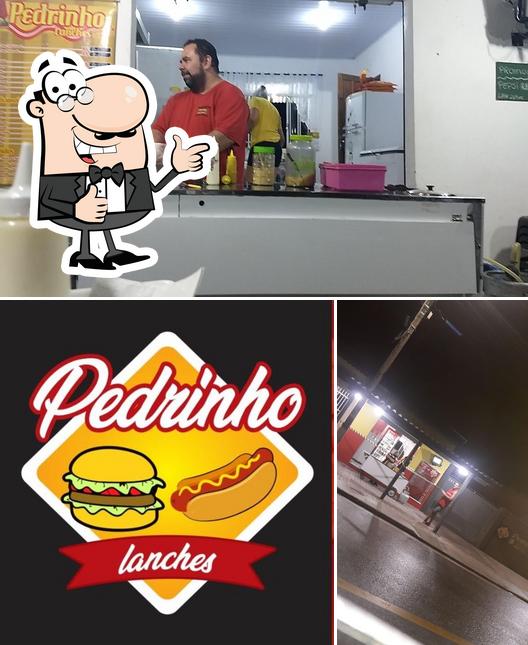 Look at this picture of Pedrinho Lanches