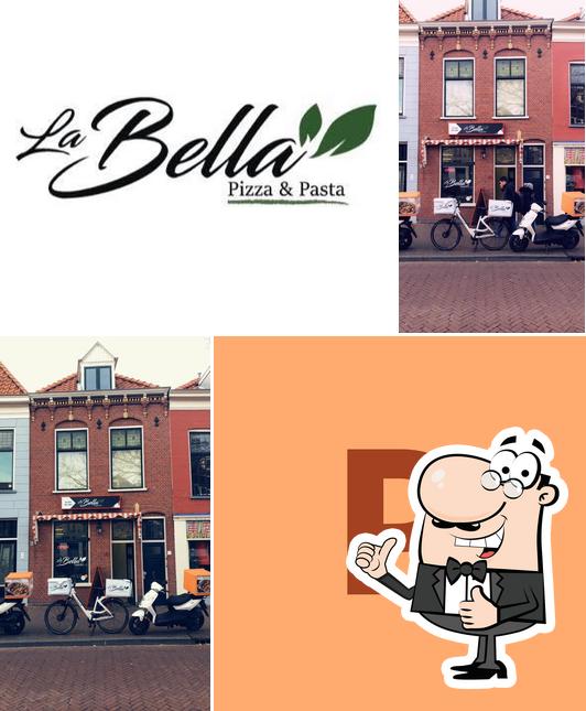 See the photo of La bella pizza & pasta