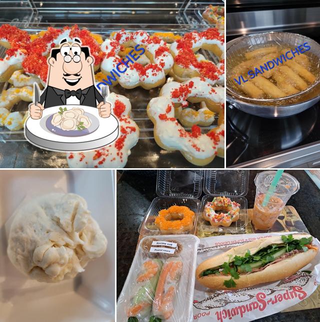VL SANDWICHES BOBA TEA & MOCHI DONUT in Easton Restaurant reviews