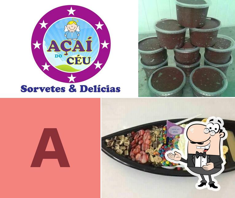 Look at the pic of Açai do Céu