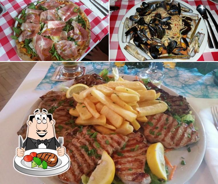Попробуйте мясные блюда в "Trattoria Vecchia Bari"
