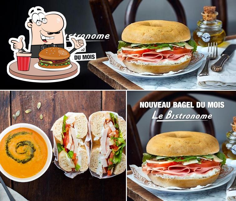 Prenditi un hamburger a BAGELSTEIN • Bagels & Coffee shop