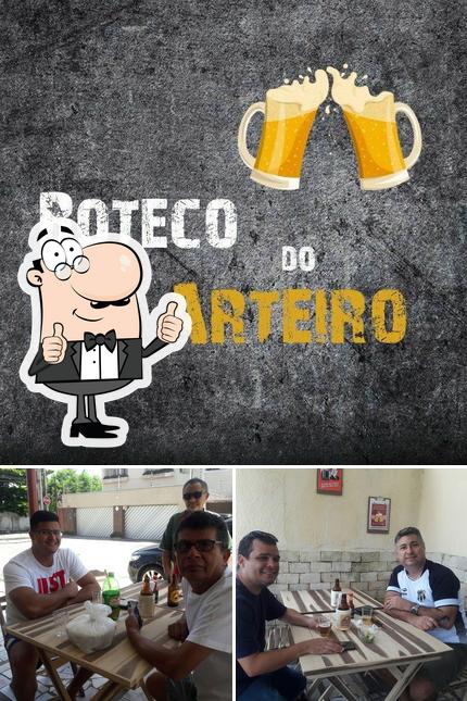 Here's a picture of Bar Do Zé Arteiro