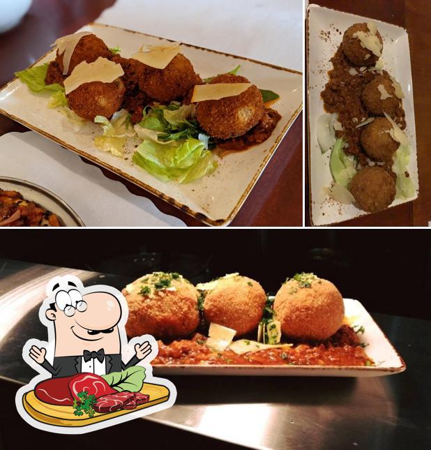 Royal Standard Hotel in West Melbourne Restaurant reviews