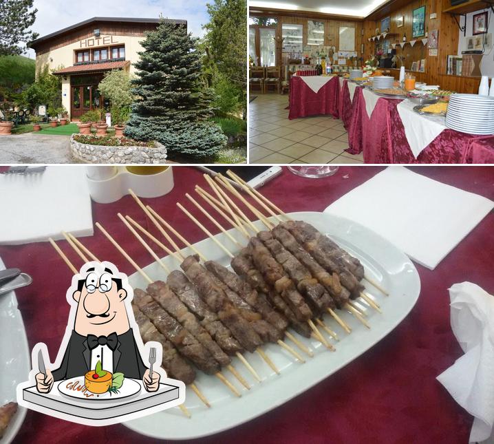 Among different things one can find food and exterior at Hotel Ristorante La Panoramica 89