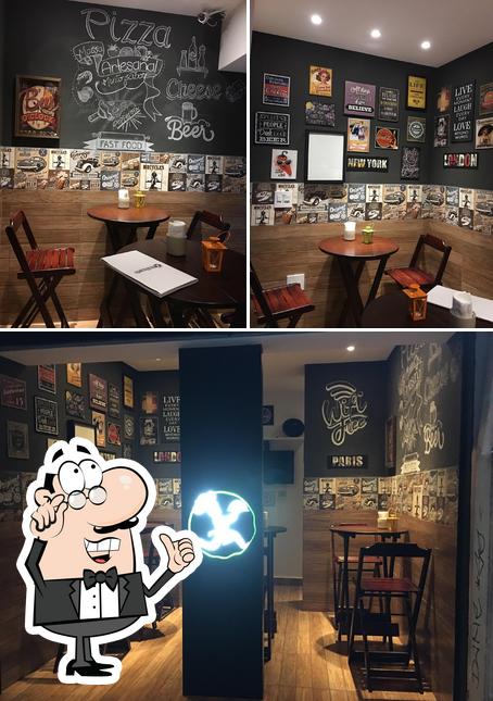 O interior do Delivero's Pizzaria Express