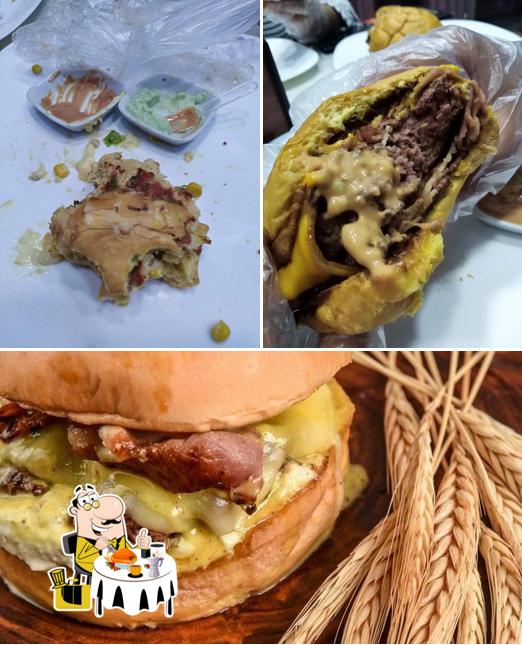 Comida em Duff's Hamburgueria