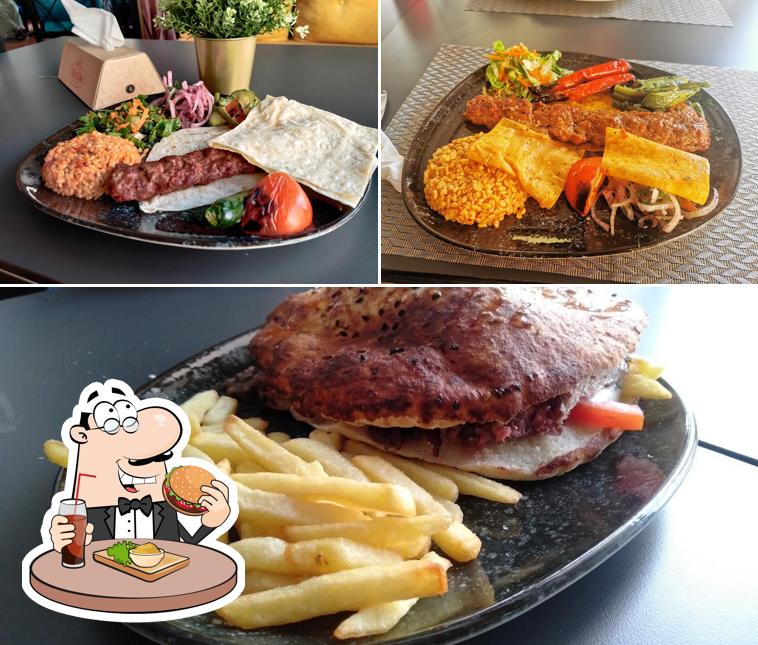 Taksim : Café & Restaurant