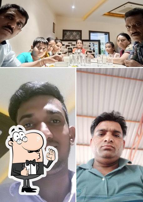 Look at the image of Hotel Ghunghat Garden Restaurant