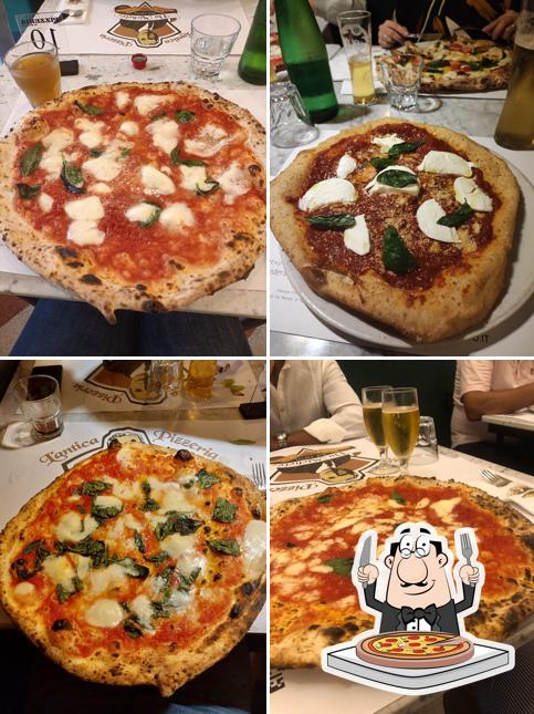 Choisissez des pizzas à L’Antica Pizzeria Da Michele