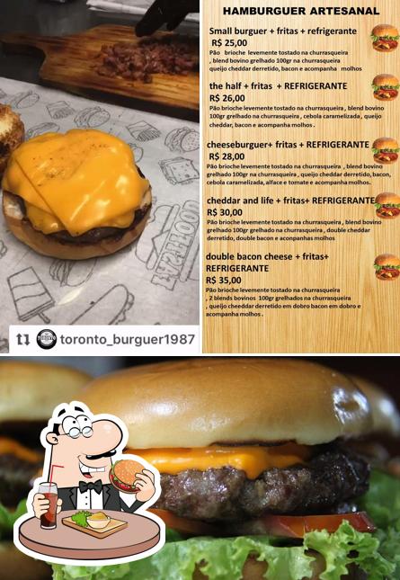 Peça um hambúrguer no Hamburgueria Toronto Burguer Nacional & Pampulha