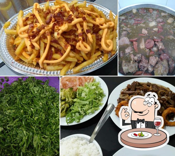 Comida em Restaurante Tempero da Casa