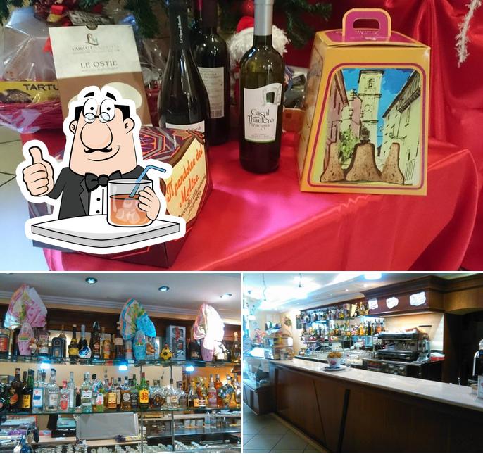Prenditi un drink dal menu