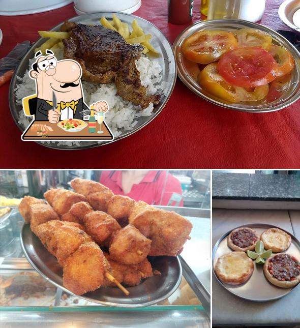 Comida em Panificadora e Confeitaria Donizetti