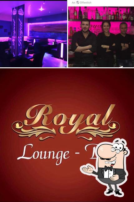 Voici une photo de Royal lounge bar