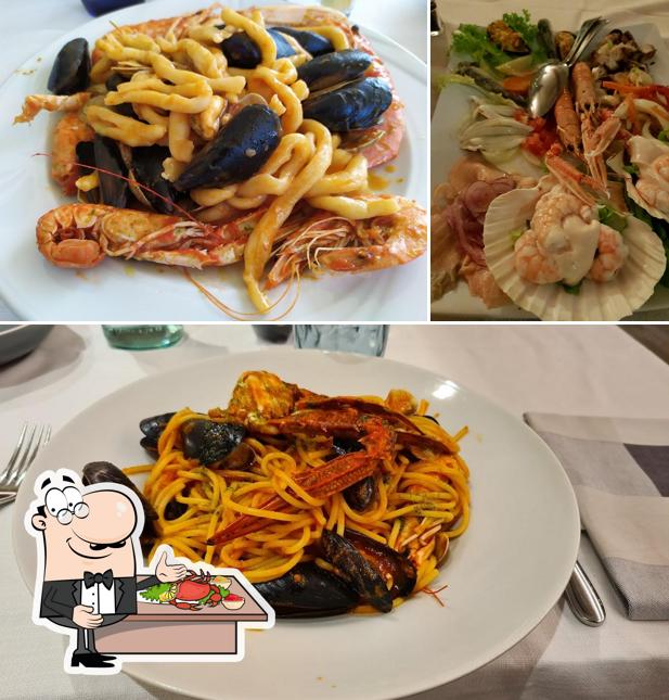 Prova la cucina di mare a Ristorante Pizzeria Le 3 Caravelle